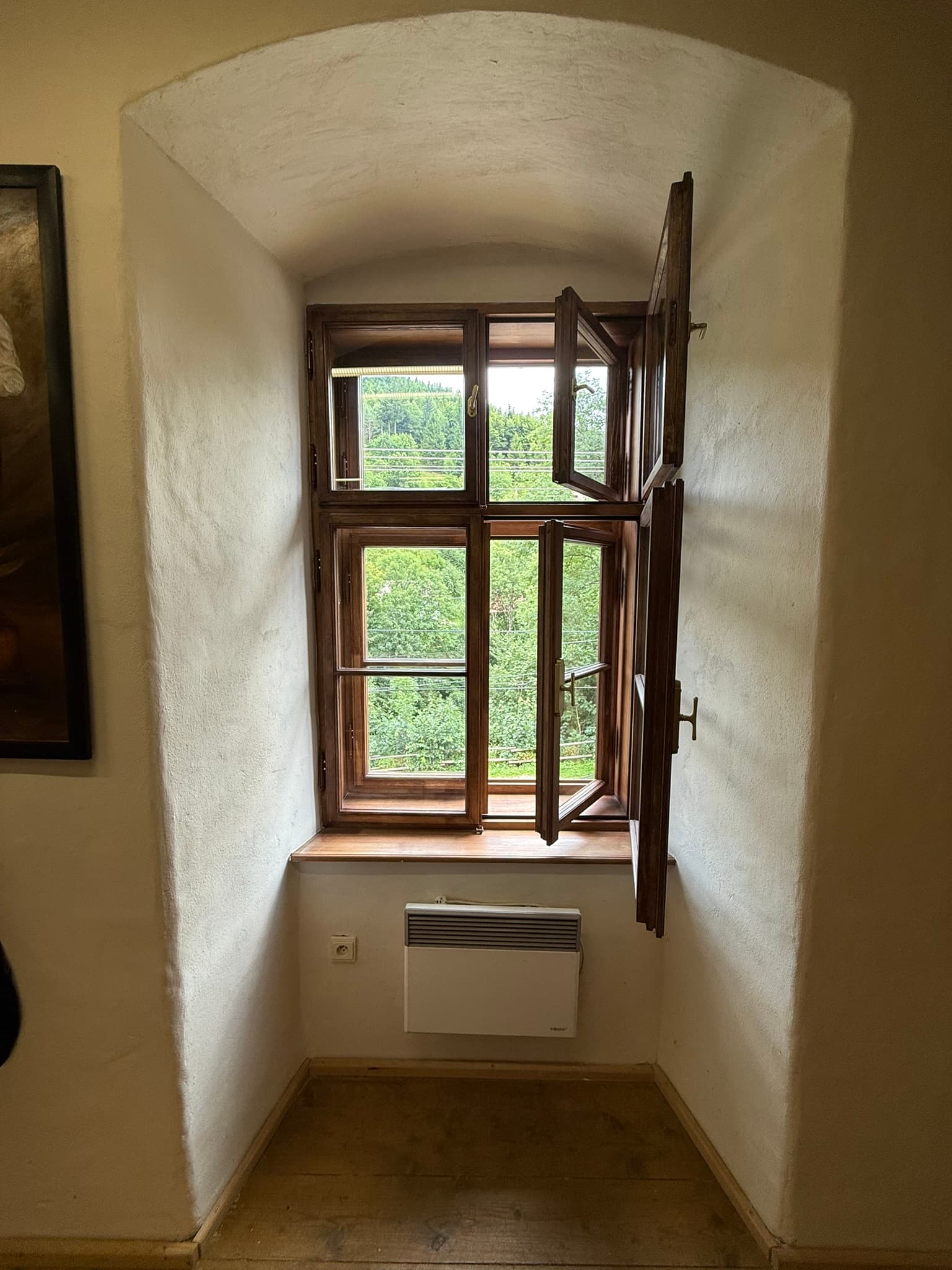 Špania Dolina - Obecný úrad 10