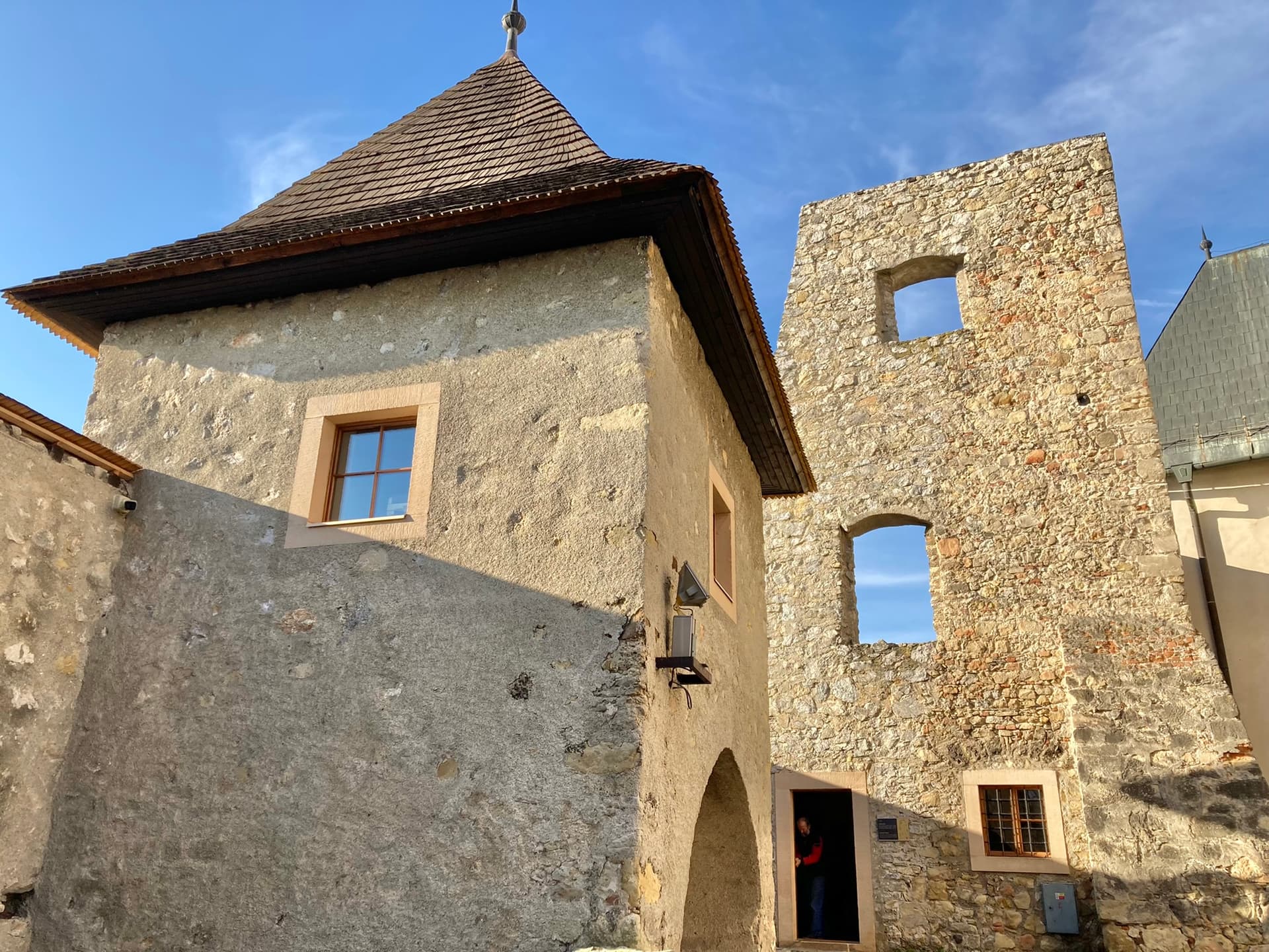 Trenčiansky hrad - 5. brána, letná veža 11