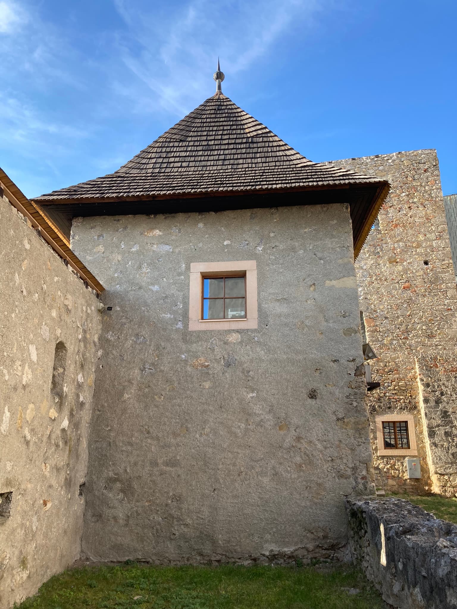 Trenčiansky hrad - 5. brána, letná veža 18